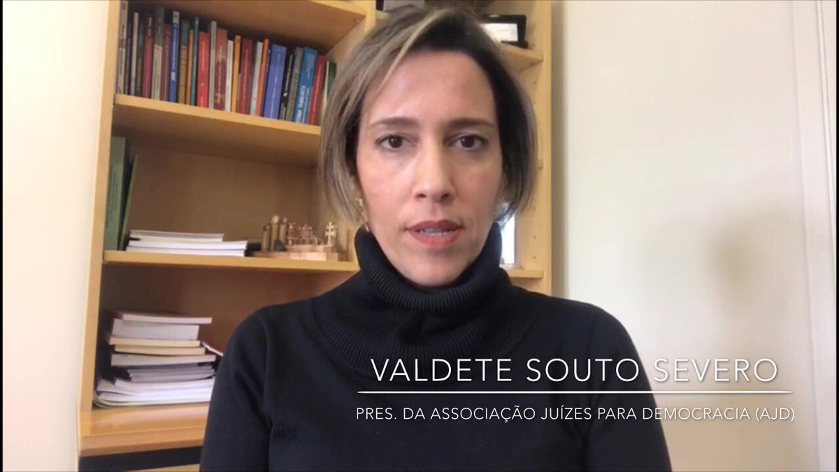 ajd_brasil's tweet photo. A #MP881, da “Liberdade Econômica”, deve ser votada amanhã no Senado. Ela impacta, entre outros, no cálculo e pagamento de horas-extras. Assista ao vídeo da pres. Da AJD, Valdete Souto Severo, e entenda: https://t.co/lynpRn9QR8 Espalhe! https://t.co/iddwevdZsV