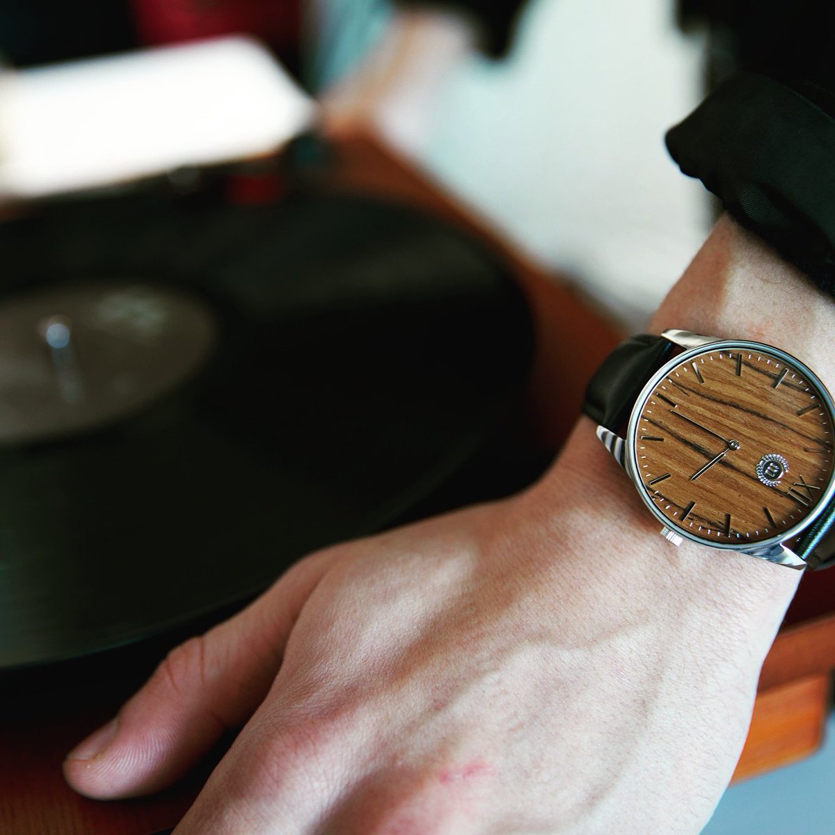ancientutopia's tweet photo. Timeless & unique sophistication
#watchesofinstagram #jewelry #igstylediaries #summerfashion #luxurylifestyle #jewelrydesign #menstyle #fashion #luxurylife #mensstyle #luxury #dapper #love #woodworking #hautecouture #ootd #mothernature #fashiongram #lookoftheday #potd #instastyle https://t.co/UWHDy9ZEWE