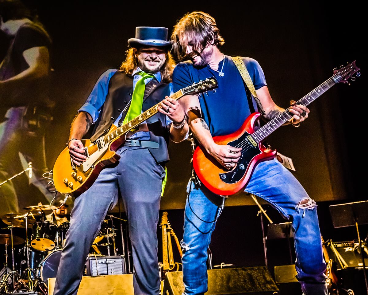 ✨SAVE THE DATE ✨The biggest FREE country music event in North Texas is coming to the Stockyards! Learn more about Texas Country Music Weekend >> ow.ly/SLJ150vBXnE
#TexasCountryMusicWeekend
#FortWorthStockyards
PC: Kevin Black