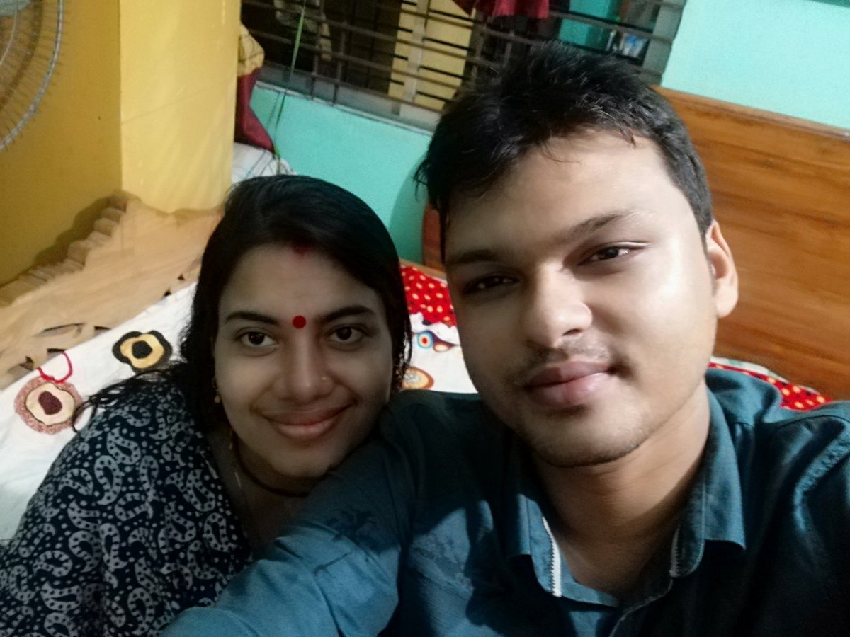 Sanjiteee's tweet photo. Yesterday 18/08/2019 my wife birthday celebrate. https://t.co/gfNBOxVCGd