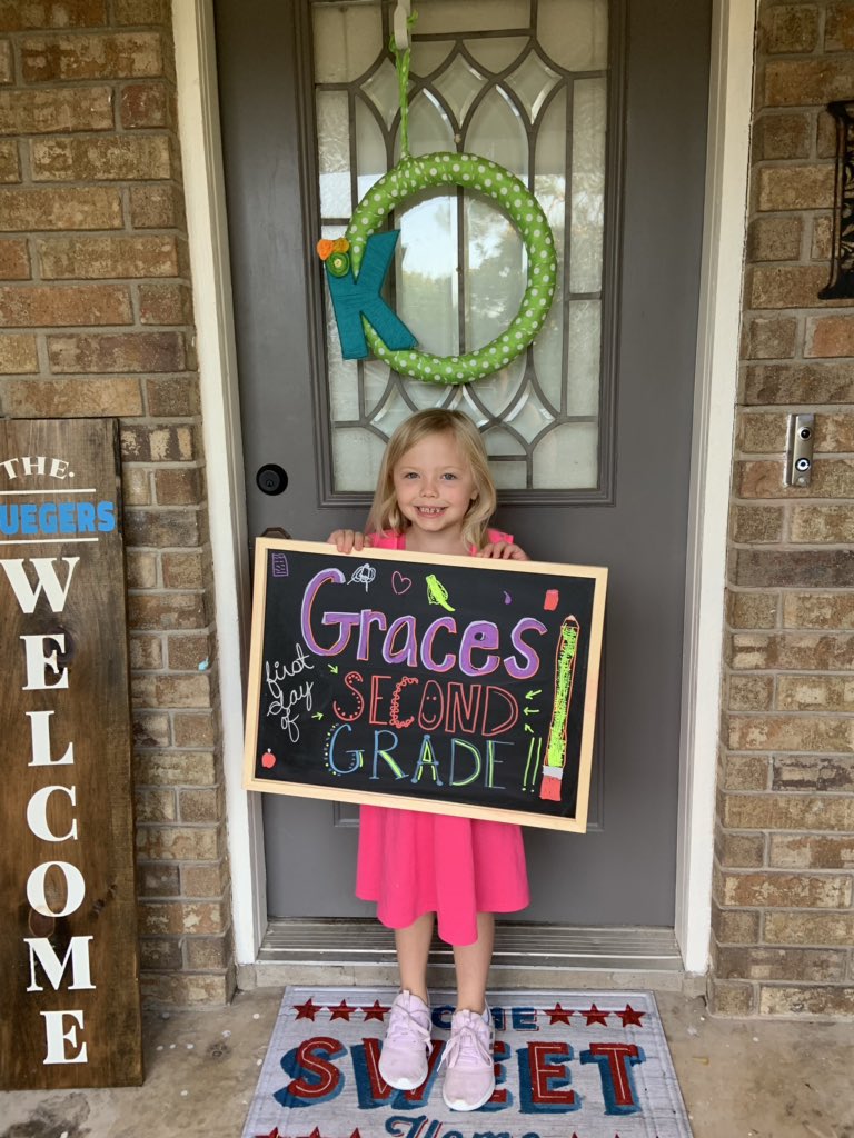 Kelli Krueger tweet media