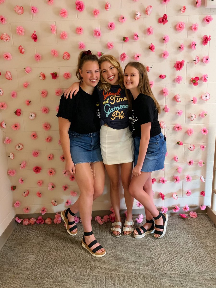 Have a great first day of classes! And don’t forget to register for recruitment!! 🥰🥰