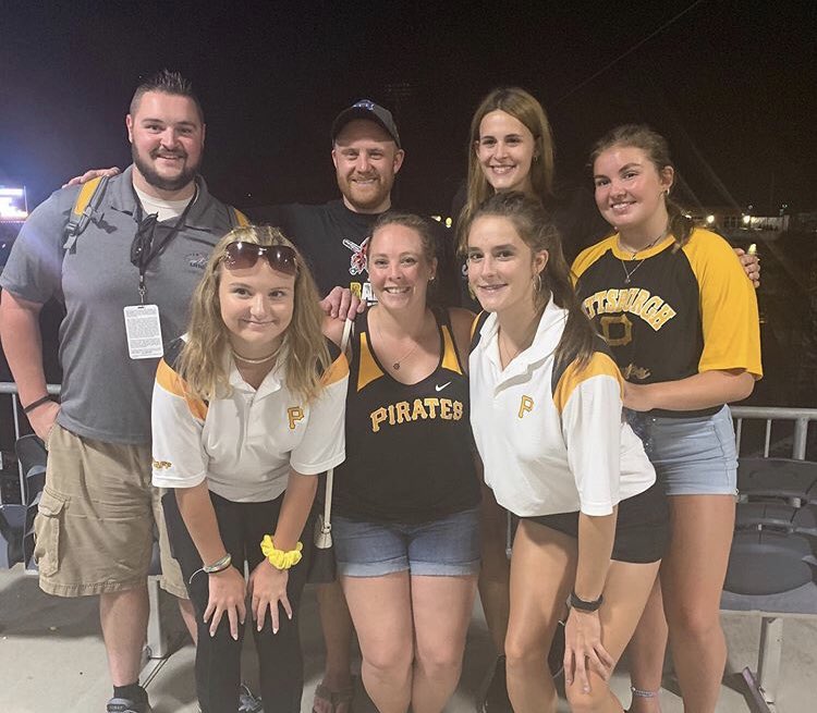 Thanks to some of the fam for making the trip to MoTown for the weekend. 🐻
