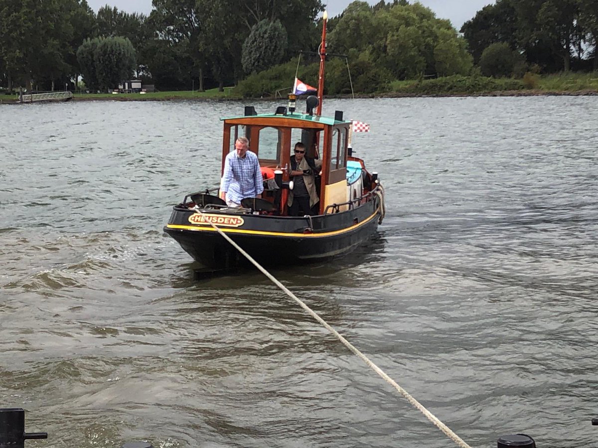 TenderMarineS's tweet photo. Ook dit slepertje lag hoog en droog, ook deze maar even geholpen!
#hulpverlening #slepen #boothulp #waterhulp #berging #tenderenmarineservice #tms #bootinnood https://t.co/wJipP3xqoi
