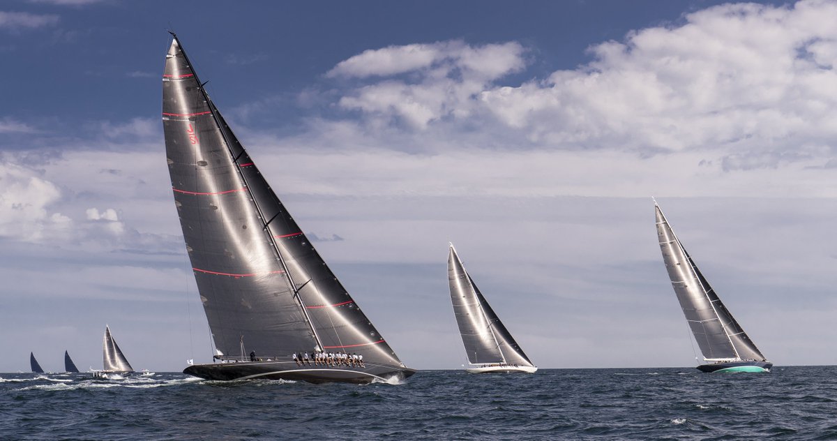 edsonmarine's tweet photo. ⛵️🌊⛵️🌊⛵️🌊⛵️
∙∙∙
📸: @Onnevanderwal
#EdsonSteering #EdsonMarine #MegaYachtMonday #SuperYacht #MegaYacht #Sailing #JClass #yacht #sail #JClassWorlds https://t.co/VKI2frYBjO