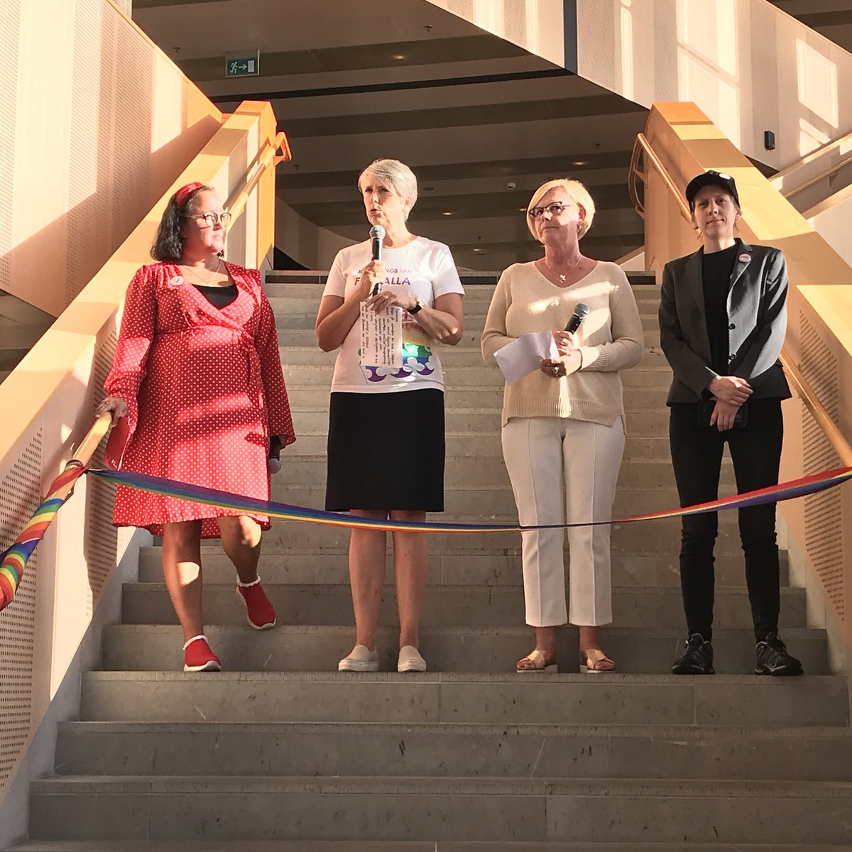 Det är viktigt att vi tar HBTQ-frågorna på allvar i vår vardag och att kämpa för människors rättigheter varje dag hela året. Landshövdingen inviger Prideveckan. #jönköpingpride