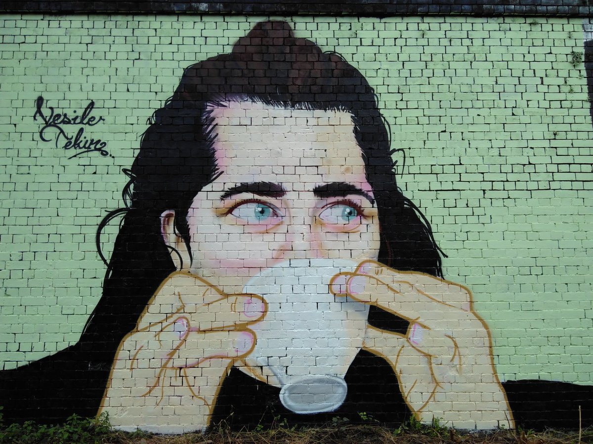 Beds weeded today, ready for more planting soon: sage, a few different thymes, welsh onion, some late flowering herbaceous and probably bulbs in Sept. It was really nice to meet the man (in photo) who regularly litter picks the area :)

Some cool new art just down the path too...