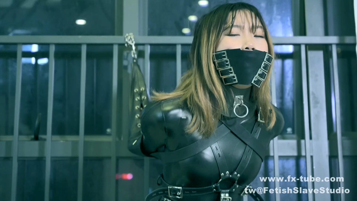 fsslatex's tweet photo. https://t.co/u8K7WKvM7S
Our latest work has been updated. The leather catsuit slave was blindfolded and gag. Do you like this state?
#latex #rubber #fetish #bondage #bdsm #catsuit #pvc #ラテックス #ラバー #フェチ #キャットスーツ #束縛 #ラバースーツ https://t.co/WwQxiKzdbe