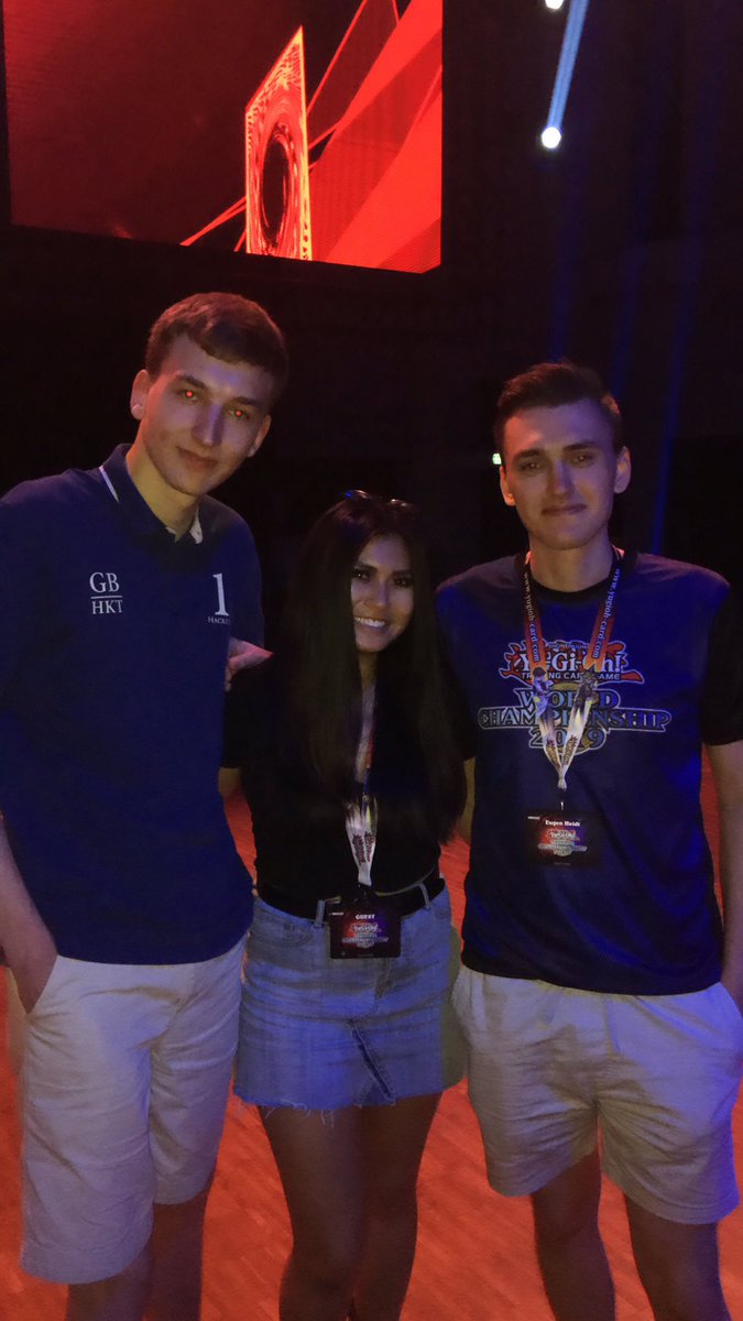 _BigDadi's tweet photo. Thanks for everything, Europe. So insane getting to meet so many people from the Duel Links community, never woulda thought I’d get the chance. Y’all are beautiful. https://t.co/uPGEWHMmay
