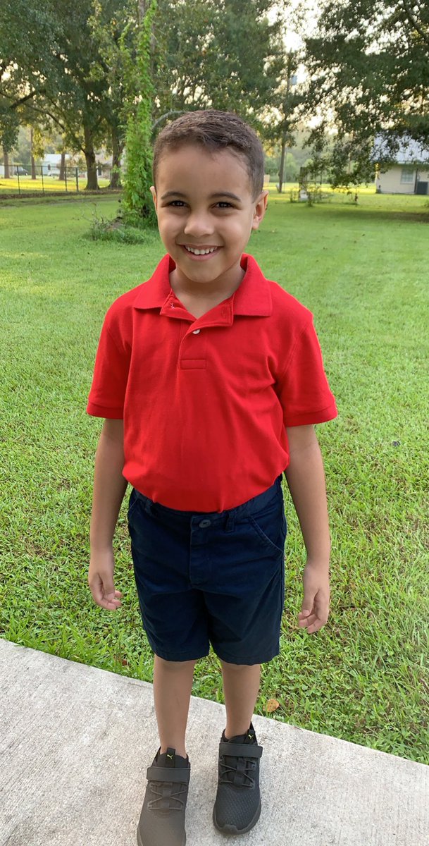 MegEliz1's tweet photo. And so the adventure begins. ♥️🕶📚👦🏽 #Kindergarten #BBP #GeauxTigers #LifeWithLathan https://t.co/3n5DrNbZY6
