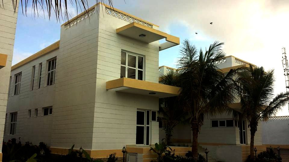 Caanoole59's tweet photo. Somalis know how to get started in property development. https://t.co/VcZYIJ1uFz
