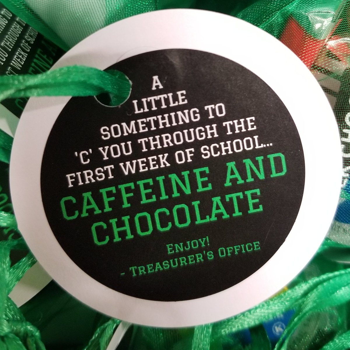 BenefitsMcs's tweet image. HAPPY FIRST WEEK OF SCHOOL FROM THE TREASURER&apos;S OFFICE!! 💚