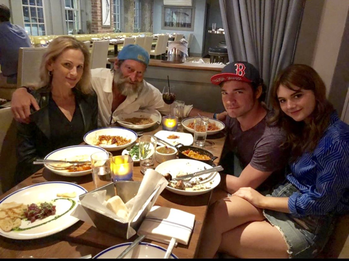 MarleeMatlin's tweet photo. The Rossi’s. #CODAfilm #LaFamilleBélier remake #Gloucester @TroyKotsur @DanielNDurant @EmiliaJonesy https://t.co/QFDyESPIOt