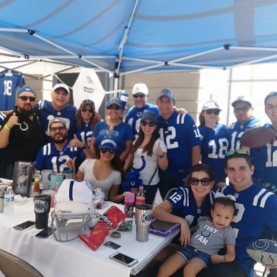 colts_crew_mty's tweet photo. Megafoto 2018
@FGNOficial @Colts  @JimIrsay 
#GoColts #ColtsCrewMty #AlwaysBeAColt https://t.co/PrAftYBUQY