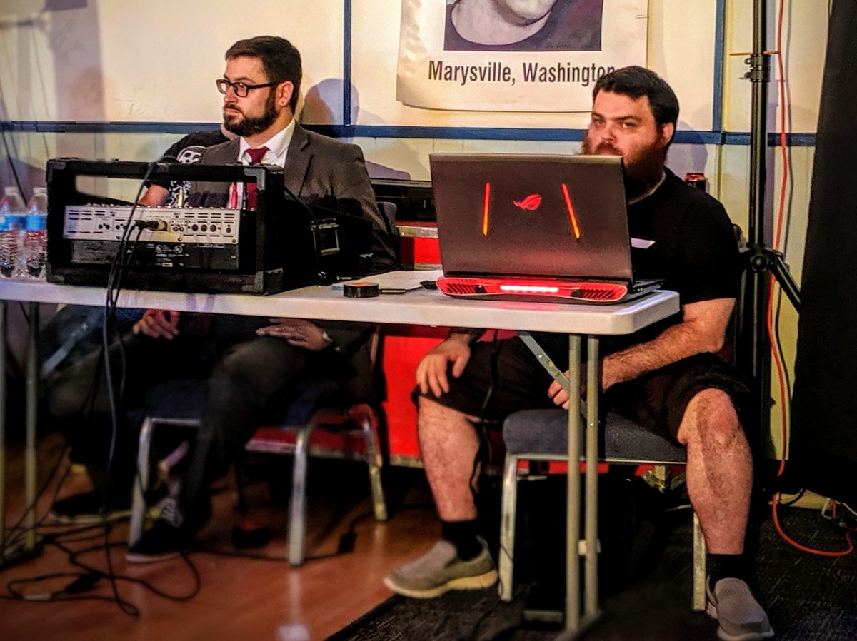Producer_Rob's tweet photo. Like like @MaxWrestlingWA caught me trying to take a stealthy candid of him and @TheTaylorBartle. Better luck next time, I reckon... @WithoutACauseWA #ItsGettingWAC https://t.co/IfEEh7Bxee