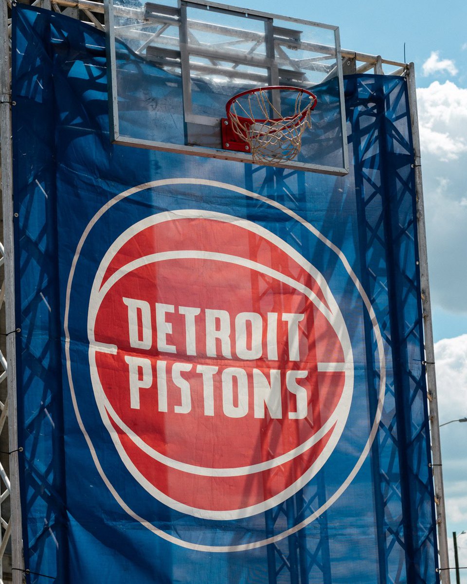 KindredxME's tweet photo. We want to give a huge shoutout to the @detroitpistons for being a sponsor of the 2019 Kindred Music &amp; Culture Festival. Season tickets just went on sale, make sure you get yours! https://t.co/fd1EEacW14