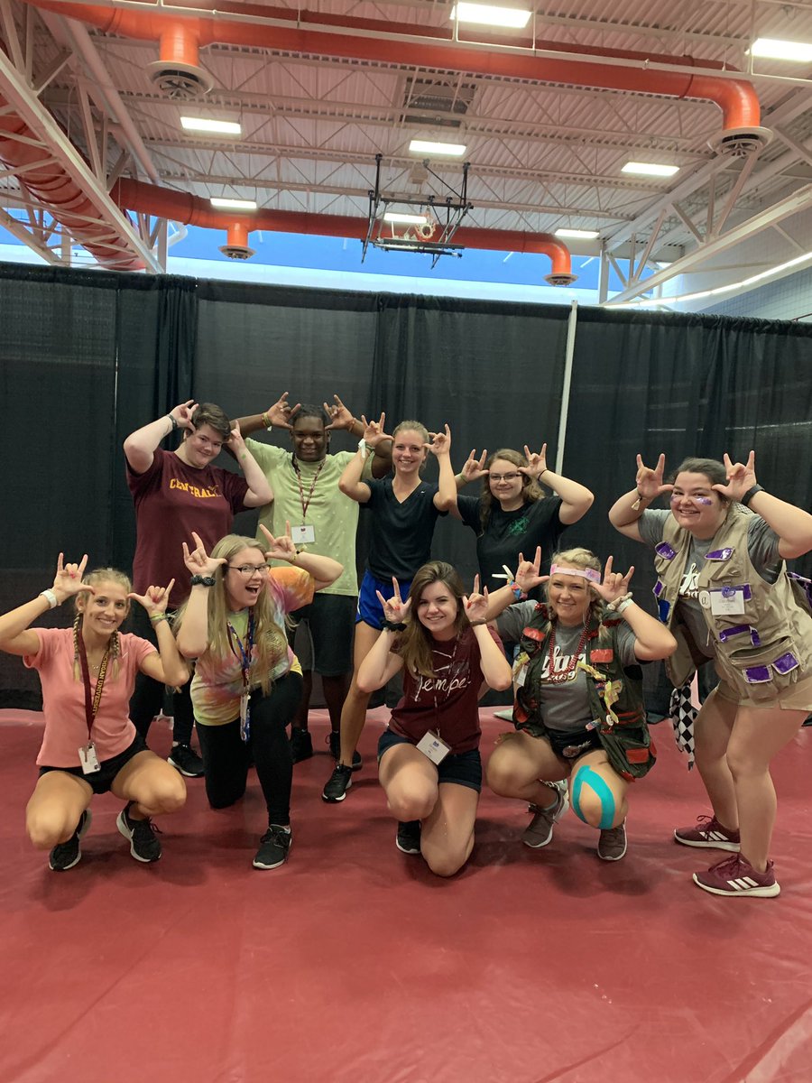 TeamElk2019's tweet photo. MONDAY Thanks Hannah for guiding Team Elk through the S.S. Chips Ahoy! #LSafari19 #TeamElk https://t.co/kHMVbv65ex