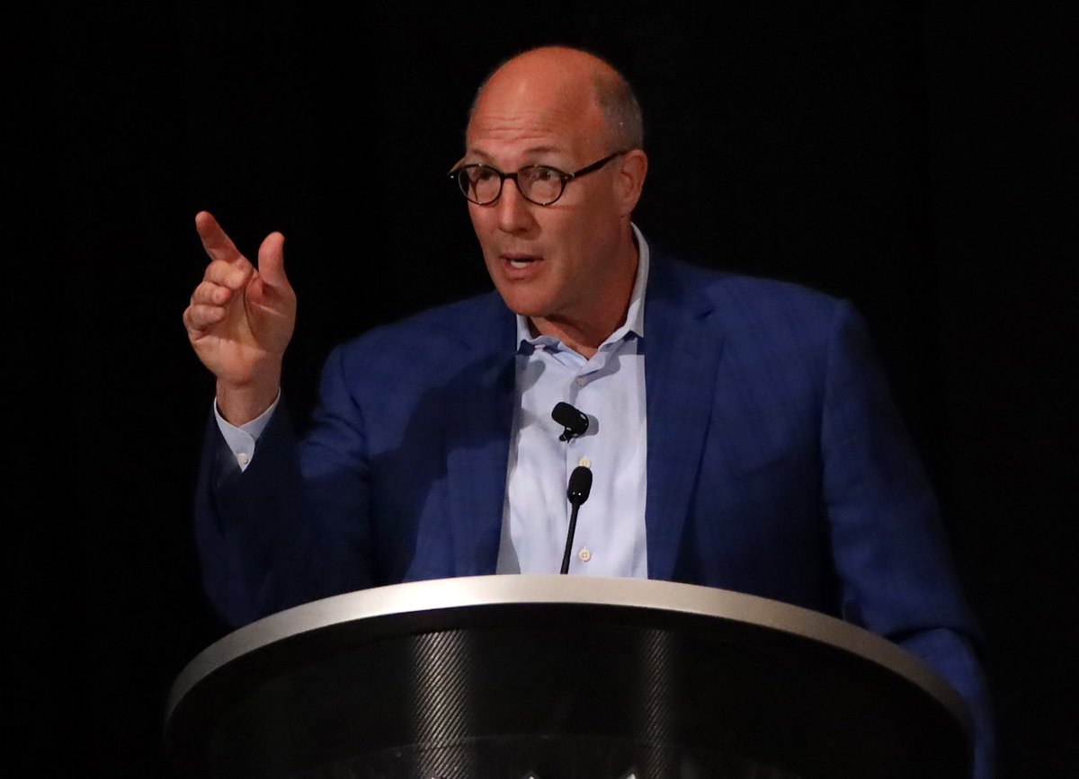 NCAA_PR's tweet photo. Inclusion advocate and former NFL executive Scott Pioli honored for championing diversity: https://t.co/5iwNunBG6b https://t.co/4x2gp97RVD