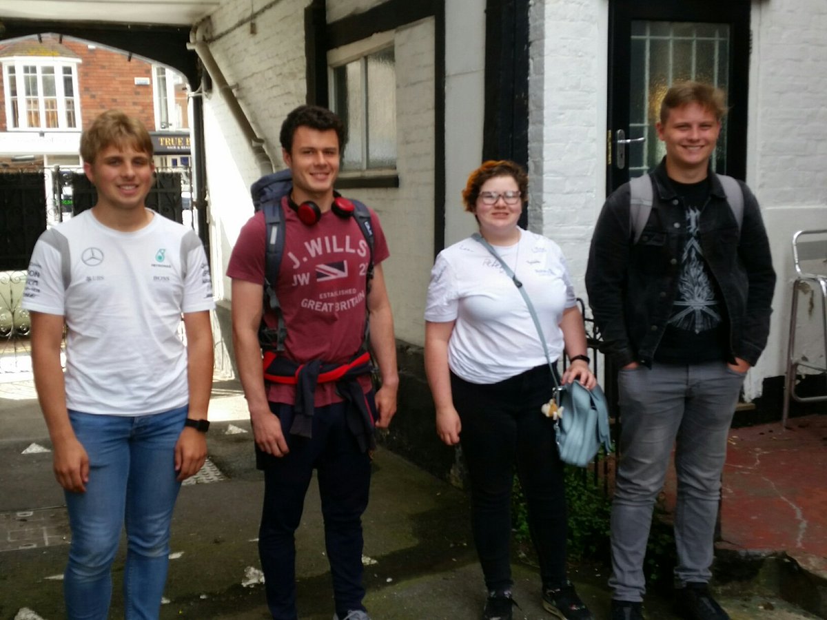 The 4 students pictured have just returned home having spent a week in Goes alongside 16 other students from #Rotary Clubs in Holland, France, Germany & Belgium, who together enjoyed a week of activities ranging from visiting places of interest, water sports and social events. https://t.co/8C20can0pX
