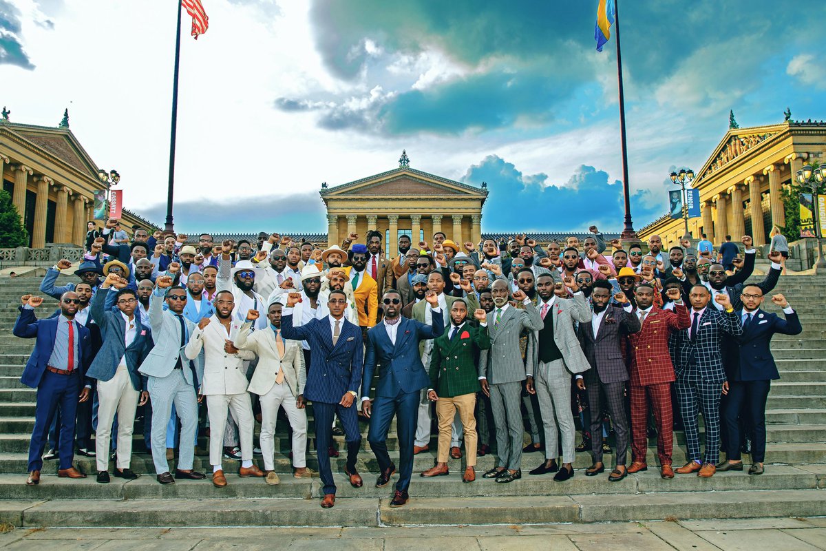 kellygrade6's tweet photo. Check out #phillyflashmob on @Instagram! I participated and the energy was 🔥🔥 @BlackMenswear https://t.co/DvXxTtGFVU