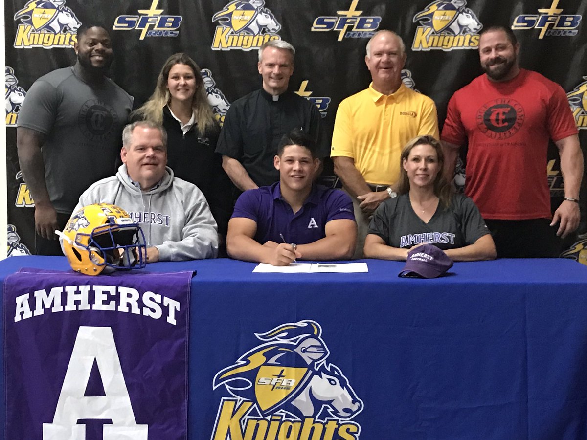 BorgiaAthletics's tweet photo. Congratulations to Louis Eckelkamp on signing to play football at Amherst College in Amherst, MA https://t.co/1SRn8tnZva