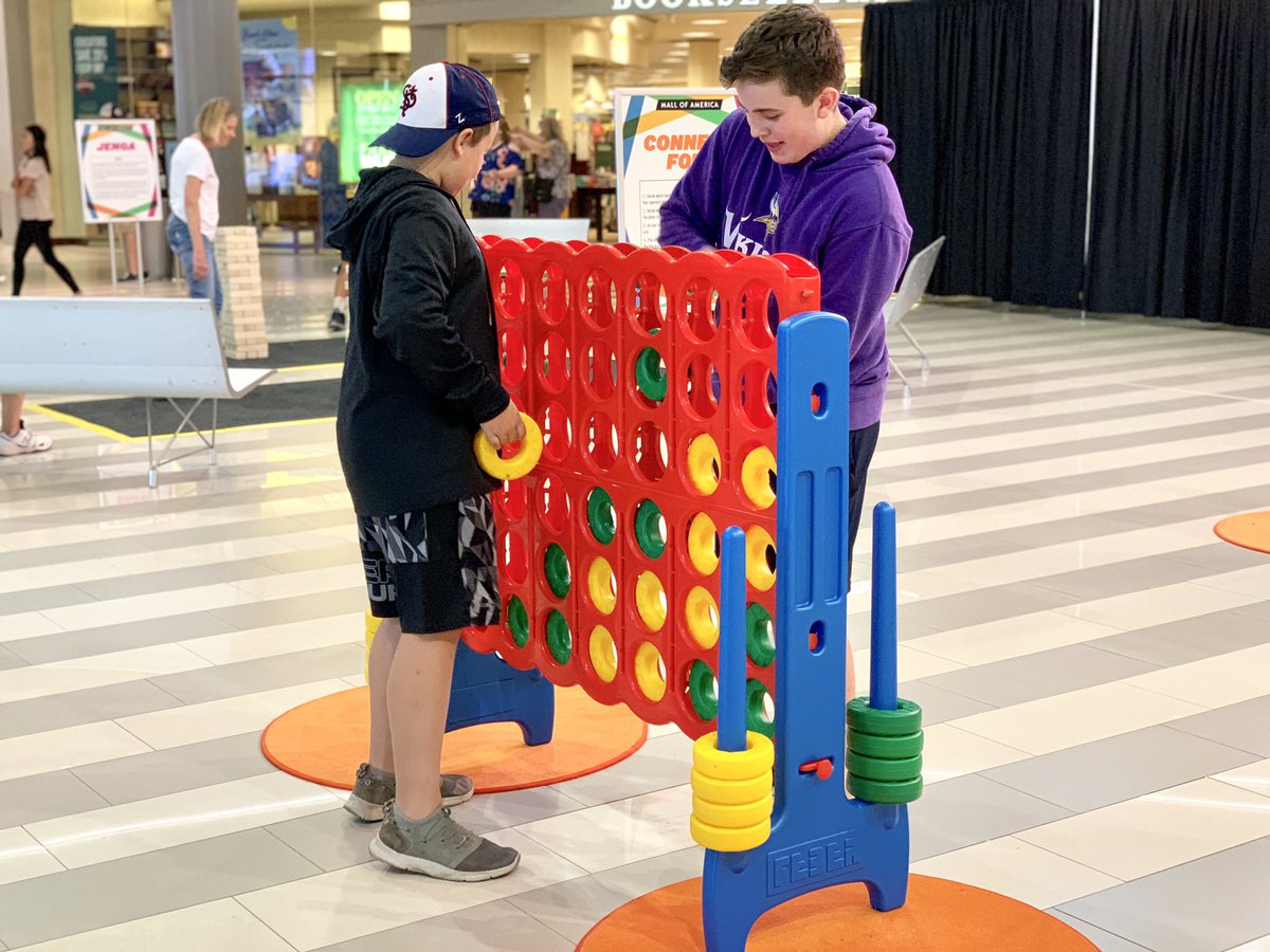 mallofamerica's tweet photo. Whoβs ready for a day of entertainment? Weβre in the Rotunda at the Letβs Play: Games event + we want you to join us for GIANT games, face painting + a live DJ until 4 p.m. #MOASummer https://t.co/drhPDHcN7B