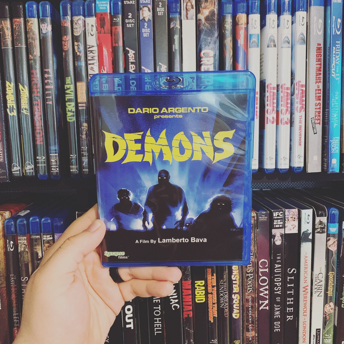 FTDPodcast19's tweet photo. It’s been a fulfilling day so far. Who says Mondays were the worst? #horror #horrornerd #horrorgeek #instahorror #horrormovies #horroraddict #horrorpodcast #horrorpodcasts #fromthedepthspodcast #maskedmutilator #ResidentEvil #demons https://t.co/foNk7jLN7u