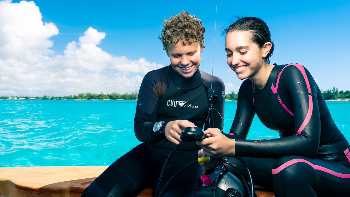 intSchools's tweet photo. Isn't this just SUCH an incredible photo?! π±
This gorgeous shot was taken all the way over in the beautiful Bahamas, for
@WindsorBahamas #SchoolWebsite! π§πΈ#WSSeeThingsDifferently
#WorldPhotographyDay πΈ https://t.co/YlyFGUInQ0