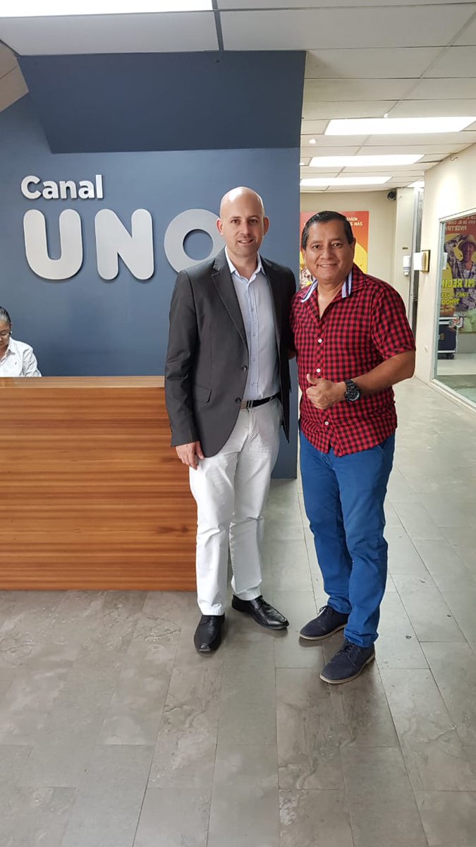 bitwingsteam's tweet photo. 👉✨ We can't get over the pictures speaking a million words from the launch event on August 3 ❗ ❗
From radio stations to on-screen interviews, Wings Mobile had captured and conquered it all 💪

#launch #smartphones #Blockchain #Ecuador #crypto https://t.co/B9AVpHQgKb
