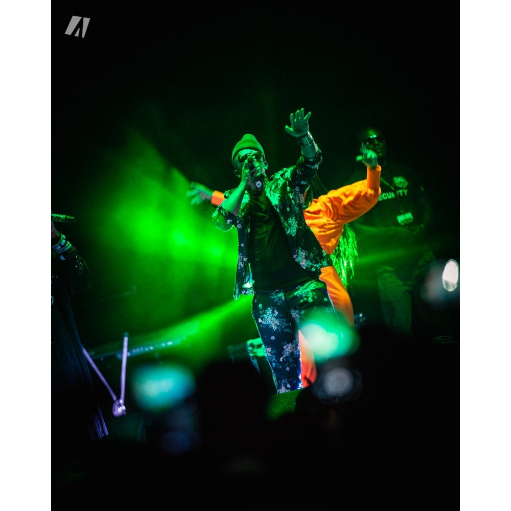 akezanet's tweet photo. @MafikizoloSA a su conquérir le coeur des burundais en deux concerts .
#akezanet #lesbeautesdecheznous #akezacreativestudio #MafikizoloLiveInBurundi #Burundi https://t.co/nUw4vZZfYV