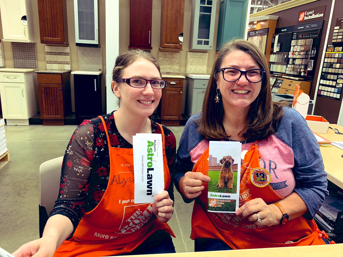 PNWAstroLawn's tweet photo. 🎉@4742Lacey thank you for a great Monday!! Keep up the great work!🎉 @GetsTHD @THDALEC_DSMPNW https://t.co/t1GKhcbNco