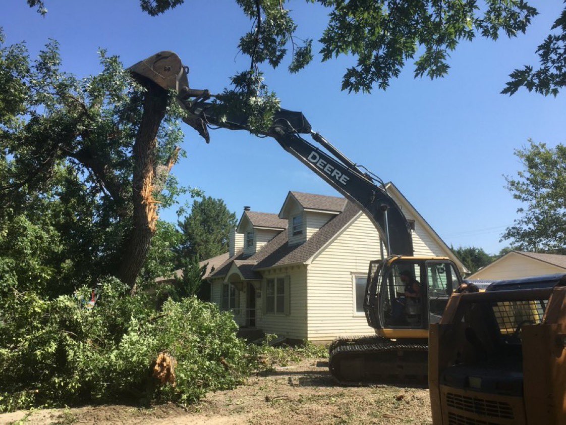 presglanzer's tweet photo. Demolition has commenced. Coming soon... Shari Flaming Welcome Center. https://t.co/GeqEo4cefz