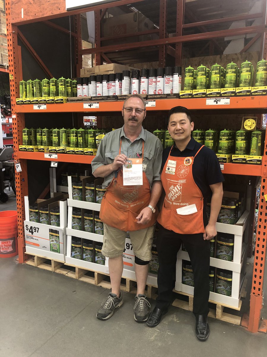 HD_Freddy6989's tweet photo. Shout out to our awesome garden associate Jim! Thank you for always thinking outside the box and driving sales in garden. We appreciate you! #THE3310 #PacNorthProud #D116 https://t.co/DdRO9z1rRv