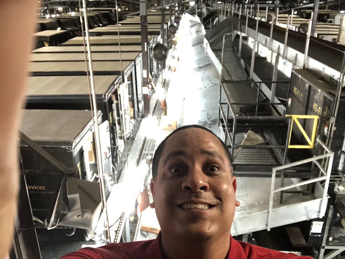 All wrapped up on the Austin preload today !!!! #perfectservice let’s go!!!!! @RRWestOps <a href="/LauraKuykendal3/">Laura Kuykendall</a> <a href="/Capital_UPSers/">Francine Quintero</a> <a href="/RedRiverUPSers/">Red River UPSers</a>