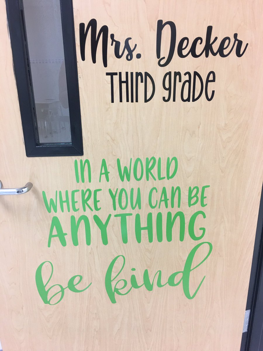 jeanne_decker's tweet photo. @carrieannmc09 @RobisonES That’s on my door! https://t.co/Inp6EhaDy8