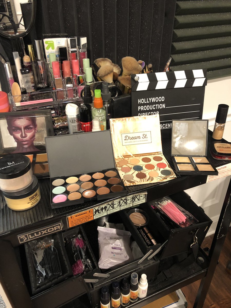 TBAEnet's tweet photo. Take a look at our studio makeup 💄station, it’s any makeup lovers dream 😍 Tag someone who owns this much makeup or comment below 👇the one makeup item you CAN’T leave the house without! 😉 #tbae #studio #makeup #makeupmondays #tvready https://t.co/LFMwacrKC3