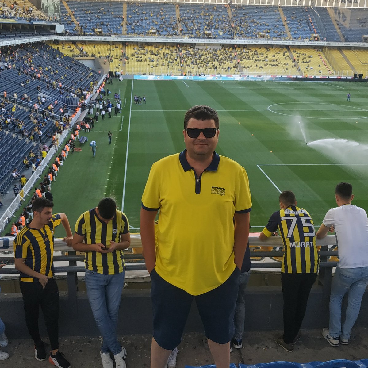 muss3535's tweet photo. @Gozutokadir @Fenerbahce @GazisehirFK @MuriqiVedat @DenizTuruc10 Bu sene o sene olsun artık https://t.co/hzqHp0IYpE