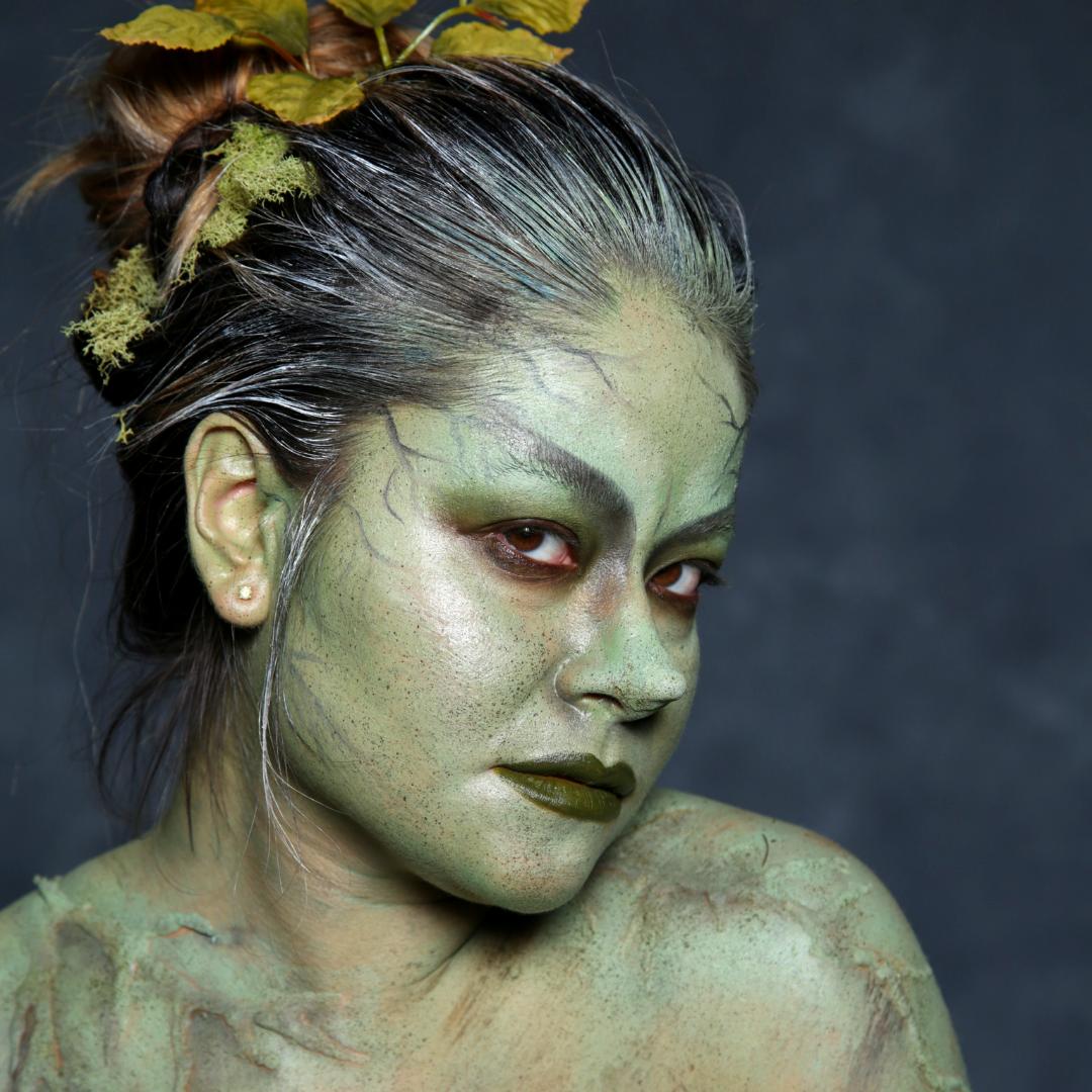 MakeupArtistmag's tweet photo. Green with envy you'll be missing the next @IMATS? 🐍 Make it happen with the discount code 5OFF at check-out! 💚https://t.co/p90f5vHsJW
[MUA: Sydney Salpietro at #IMATS #NewYork 2019]
#prosthetics #witch #witchcostume #greenmakeup #naturewitch #treegoblin #treecreature #nymph https://t.co/94EFhQjo1W