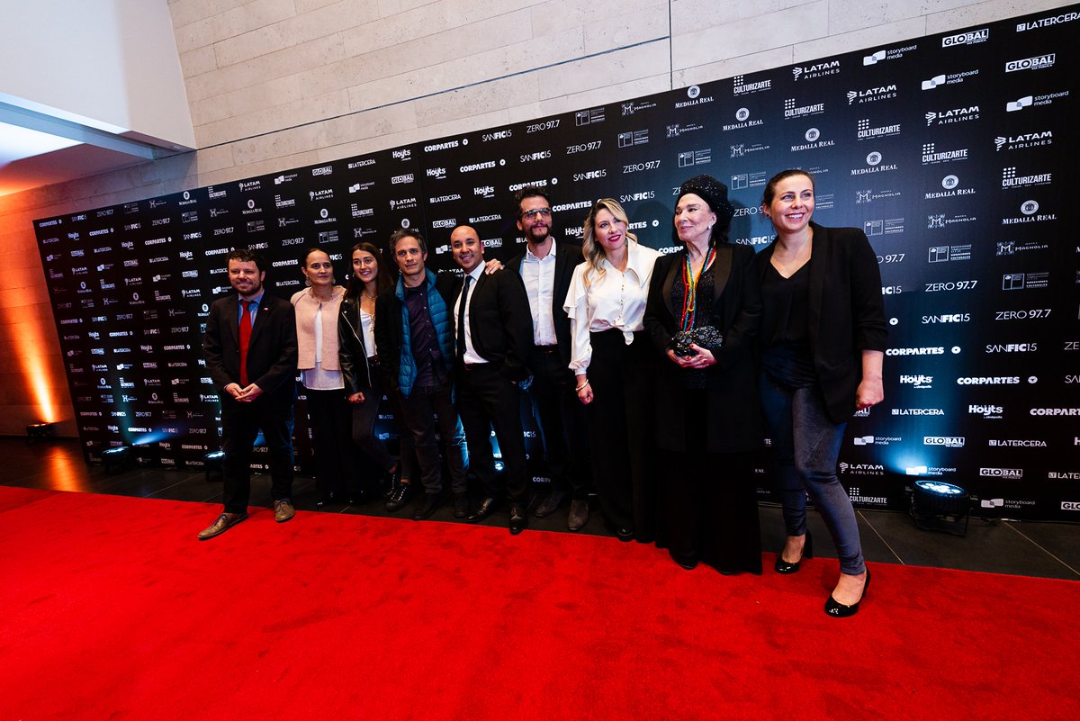 cinemachile's tweet photo. Ya son 15 años de @SANFICFESTIVAL y fueron celebrados junto a @GaelGarciaB y @WagnerMouraReal ! Felicidades a la dupla fundadora @SandovalGaby y @Carlosnunezr! Revisa acá la programación completa de la edición 2019: https://t.co/5xGm0WqGmg https://t.co/CmnbXnuBAt