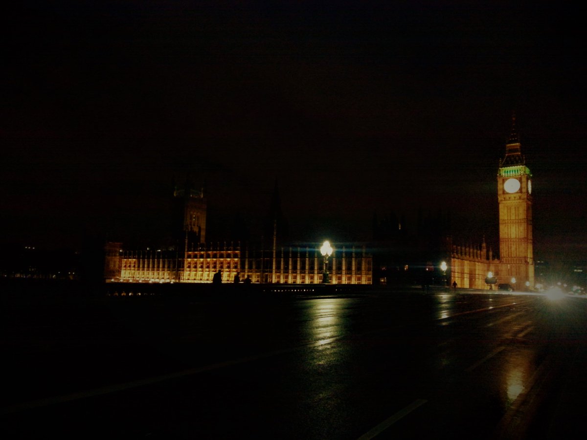 London is an amazing city, but don't let it break the bank. We lived there for FOUR YEARS and share our top five to London on a budget! 

ow.ly/E4xE50vqXgx

#London #CityBreak #BudgetTravel #Travel #SavethePennies