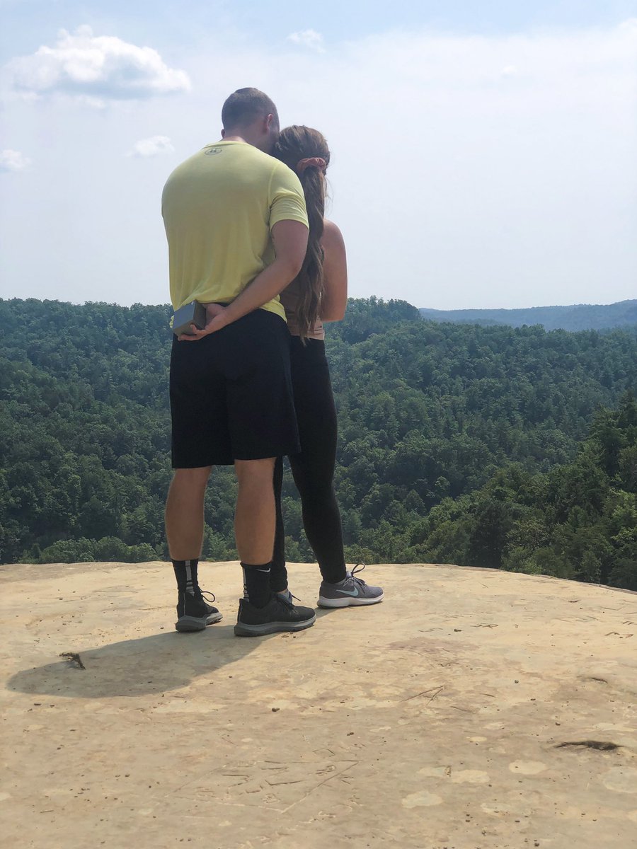 ashleycouch2011's tweet photo. Exactly one year ago today some cute marine slid into my DMs on Twitter. I didn’t know he would end up as my husband. I love you @jsouth05 https://t.co/Hn1Kooll8l