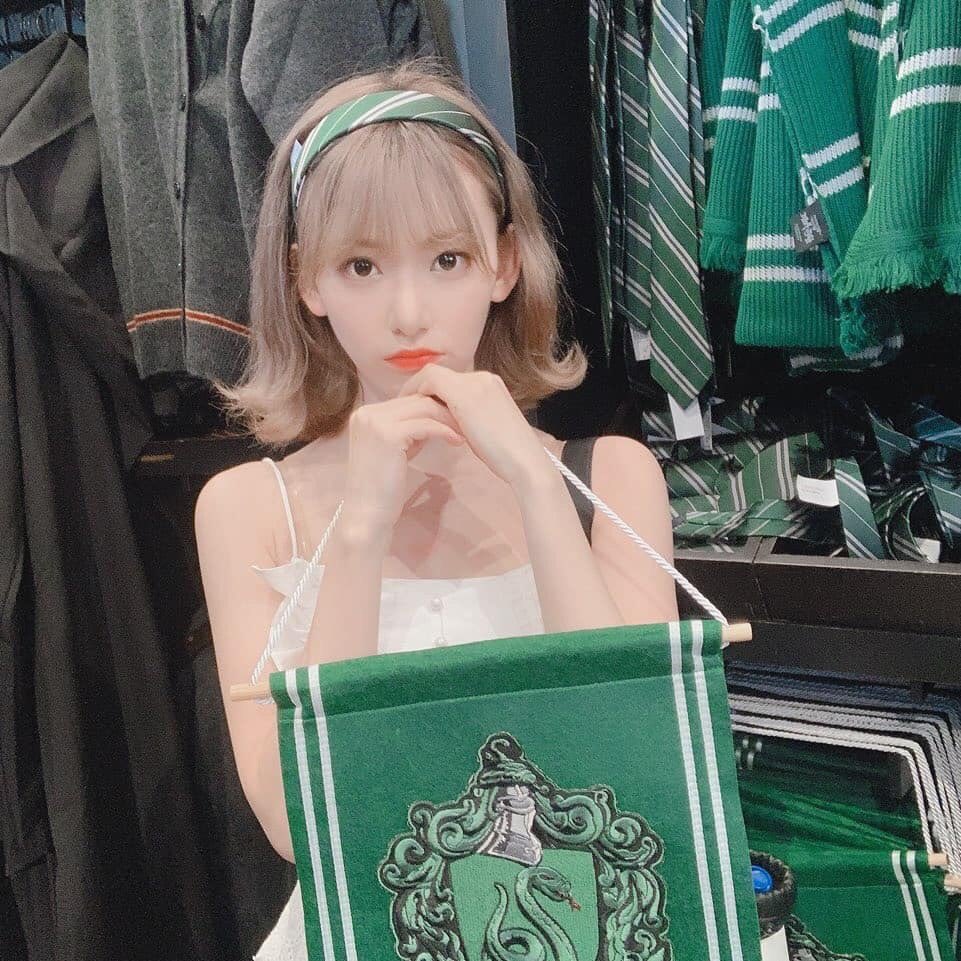 twodoongie's tweet photo. Reppin’ House Slytherin. 

Muggles can’t relate https://t.co/WjRhTS9LPd