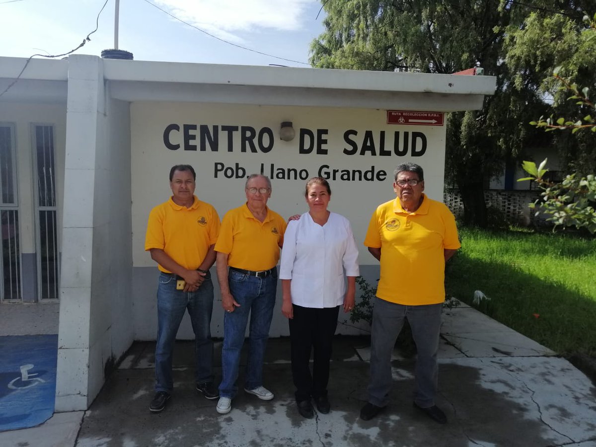 MiriamV_1's tweet photo. Todos los integrantes de nuestra planilla están realizando un gran trabajo, aquí varios de ellos visitando al personal del turno matutino en Llano Grande esta mañana. ¡Su compromiso y disposición será la base de un trabajo de resultados para todos los afiliados a la sección 88 https://t.co/yRB0mtPLWl