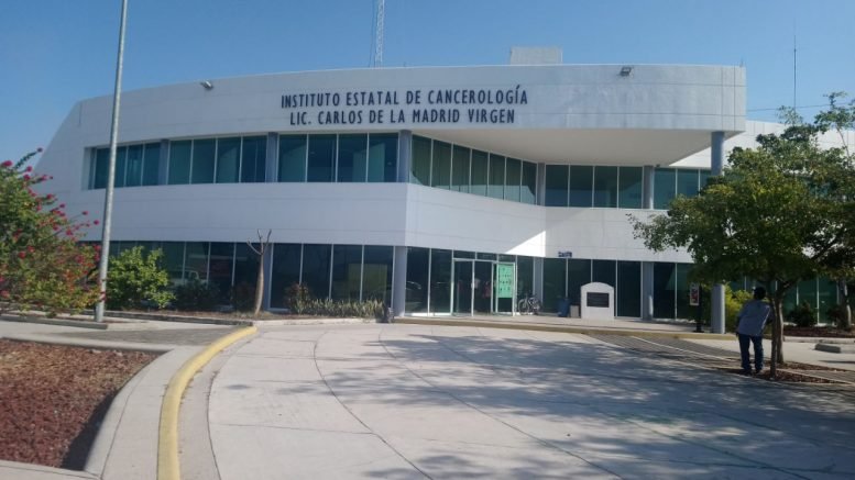 Seg_PopularCol's tweet photo. Con el compromiso de brindar un espacio digno y otorgar la mejor atención posible a nuestros afiliados, el Gobierno Colima y el Seguro Popular, realizaron el mantenimiento del sistema hidroneumático del Instituto Estatal de Cancerología. https://t.co/XgGH2sANuX