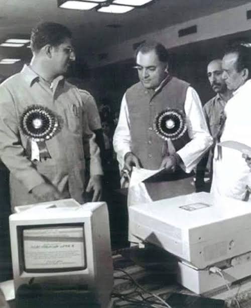 HarrisSsrr's tweet image. He was youngest Indian PM
Architect of Modern India
Bought #ComputerRevolution in India
Gave voting rights at 18, started local body elections, successful conducted Polio program.
@RahulGandhi @SPK_TNCC @KS_Alagiri @INCIndia @INCTamilNadu @MukulWasnik @rssurjewala @priyankagandhi