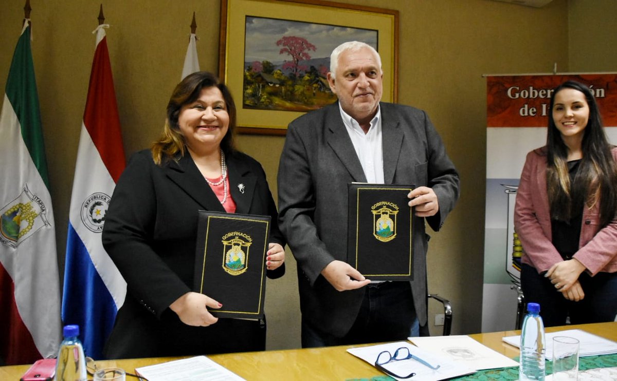 ErssanPy's tweet photo. 💧@ErssanPy firmó Convenio Marco de Cooperación Interinstitucional con la Gobernación del Departamento de Itapúa 👉https://t.co/gG9VAuSdHB
#ErssanPy #ParaguayDeLaGente https://t.co/PIuzR1PcNT