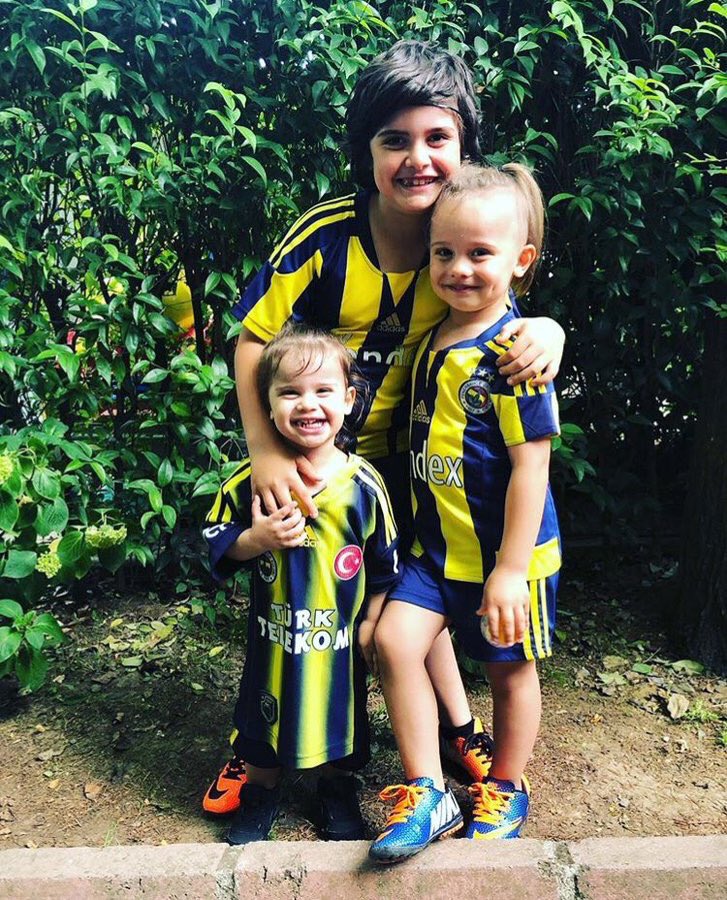 Fenerbahçe yenince biz 😁😁😁

 #FBvGFK