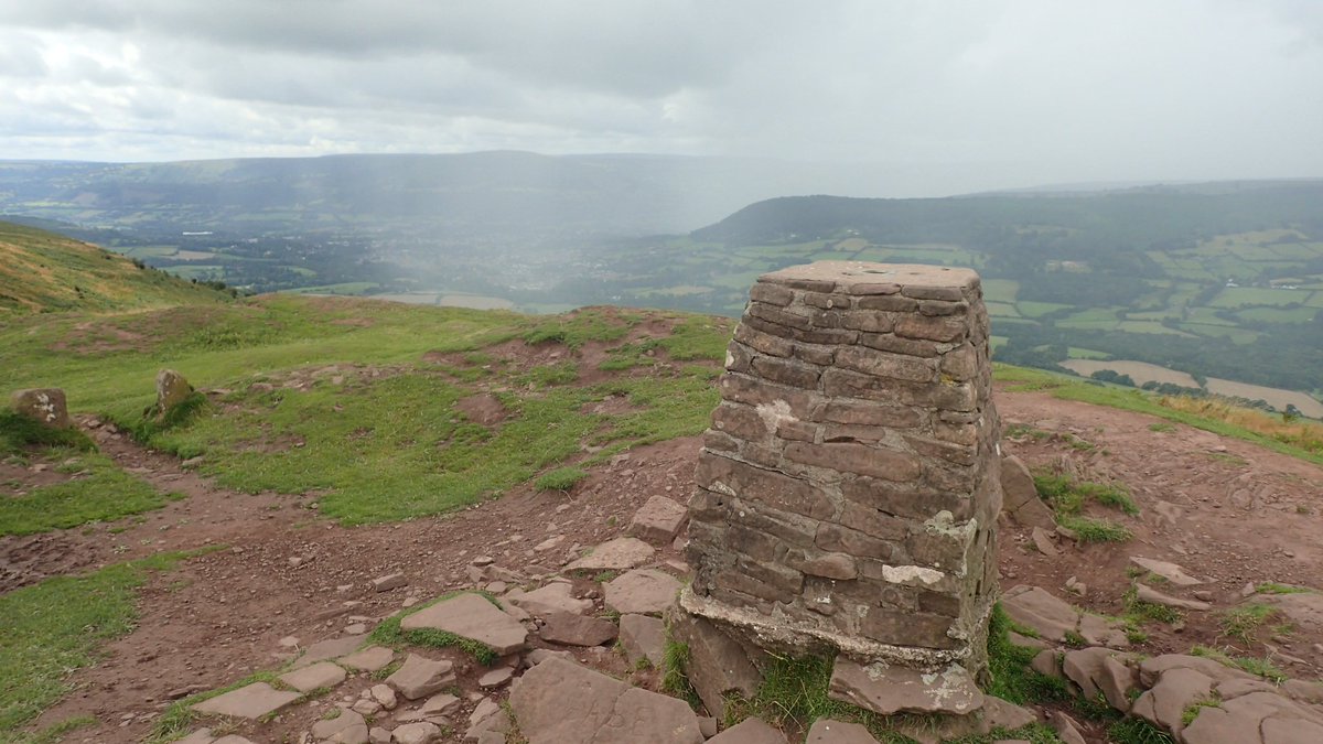 Olly Parry-Jones tweet media