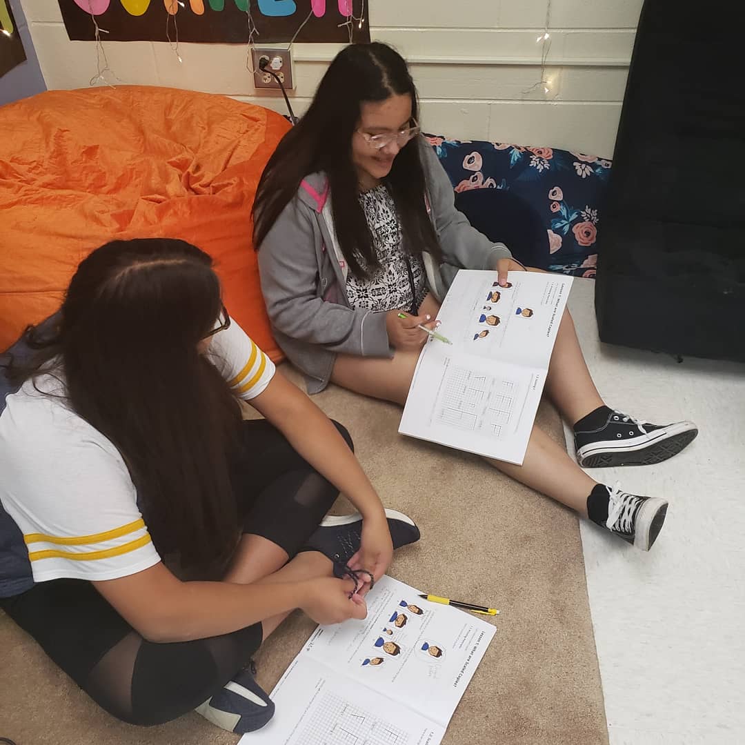 MathGuajardo's tweet photo. Stronger and clear each time! Students partner up to share and revise their definitions of what they think a "scaled copy" is. #709math #vvsdmath @IllustrateMath @AVMVikings https://t.co/M3U32ja7q3