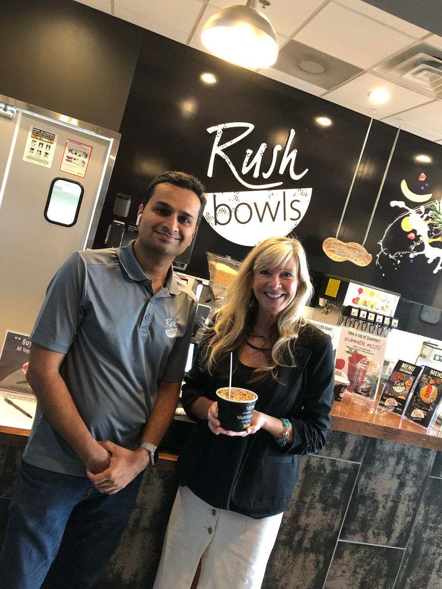 FranInspect's tweet photo. Pamela Currie at new Rush Bowls location in Sandy Springs GA. You want Yummy Bowls? 1110 Hammond Dr Suite 25, Sandy Springs, GA 30328. Looking for a fast growing, unique food franchise? https://t.co/Cg5n9gkEZa https://t.co/BhQZcWumSQ